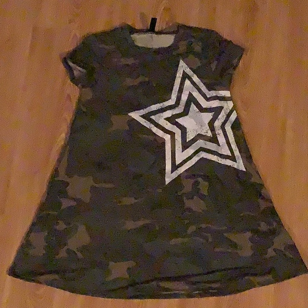 Short Sleeve tshirt Dress Camo w/ star